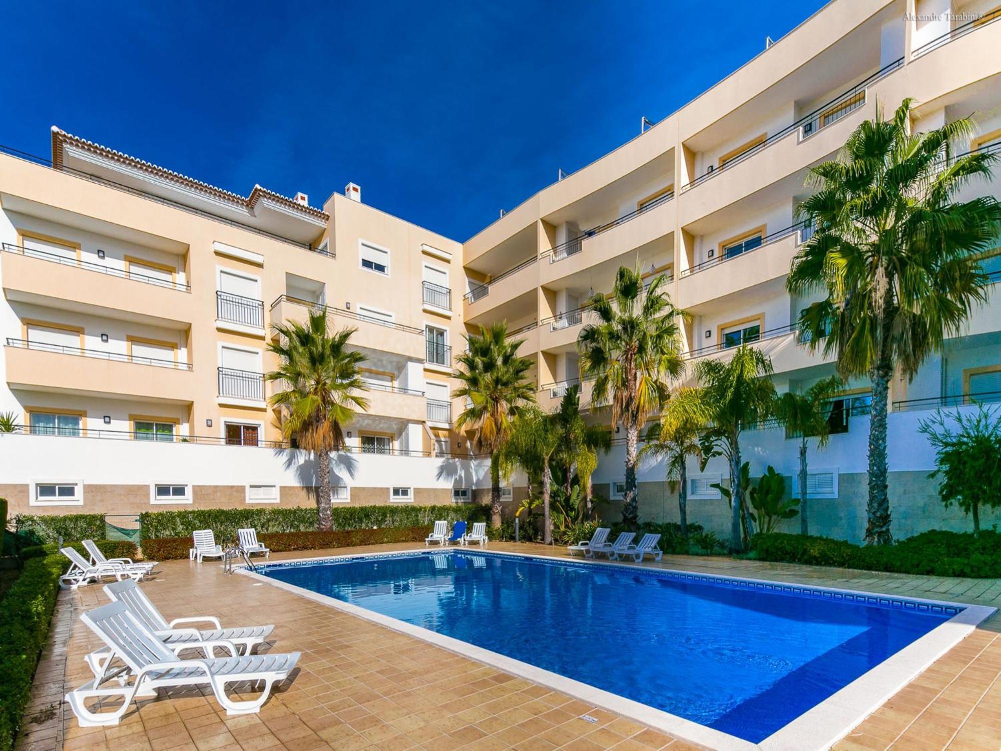A04 - Large Modern 1 Bed Apartment With Pool Lagos Ngoại thất bức ảnh