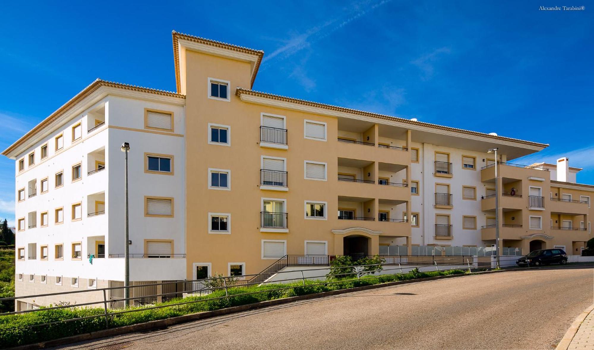 A04 - Large Modern 1 Bed Apartment With Pool Lagos Ngoại thất bức ảnh